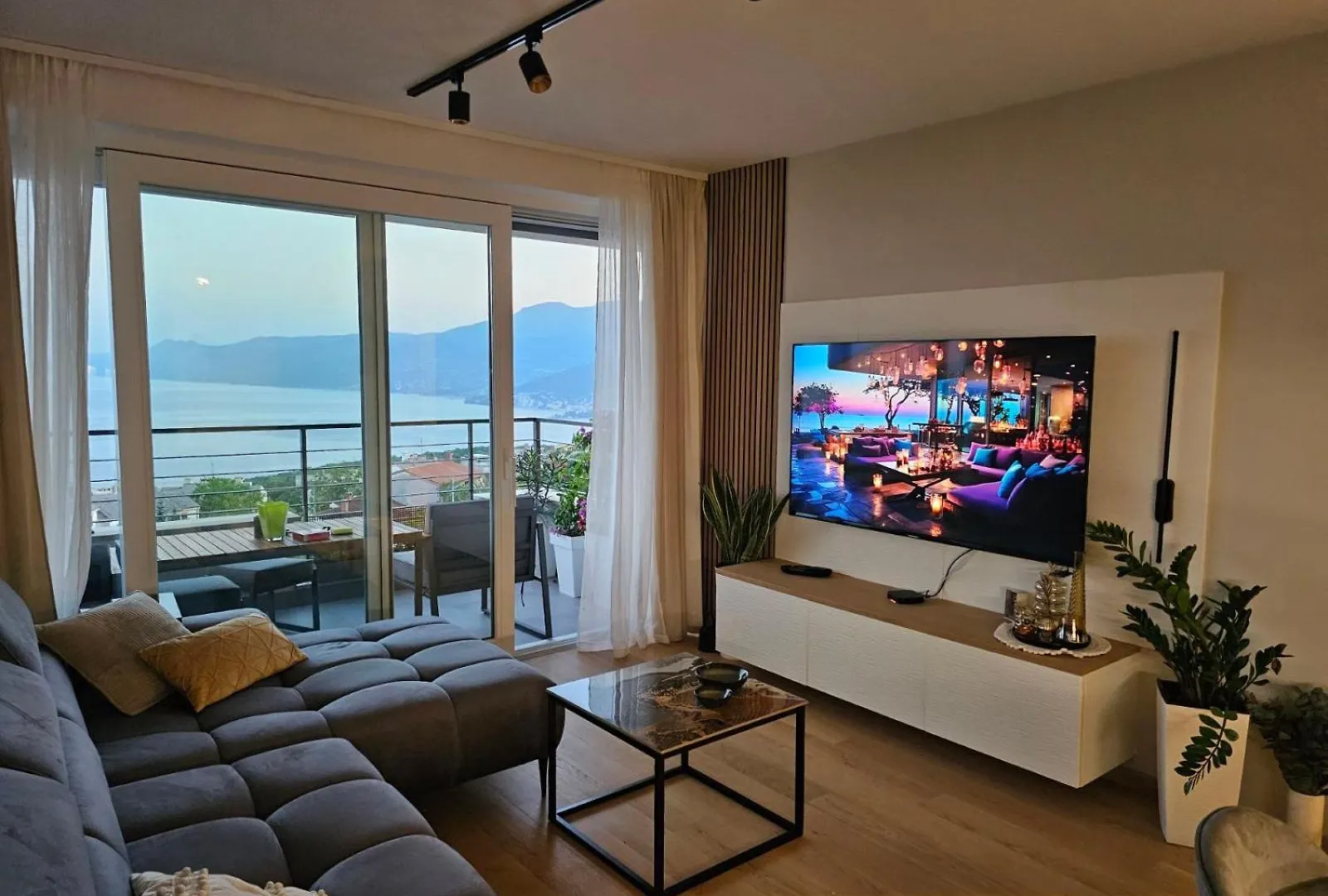 The View 180 - Cozy Panorama Apartment Kastav Croatia